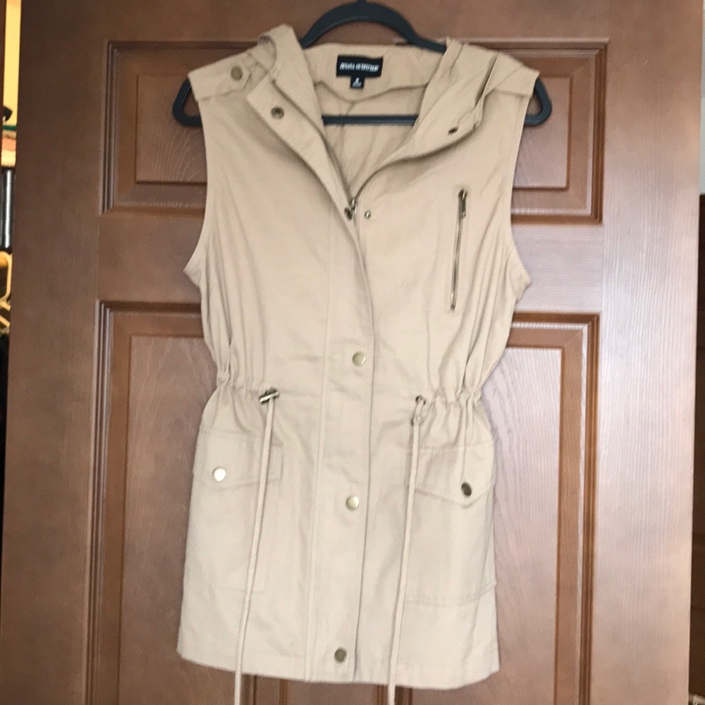 Zenana Outfitters Utility Vest (Brand New!!)